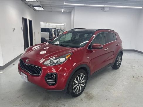 Used 2018 Kia Sportage EX w/ EX Premium Package AWD/4WD image 3