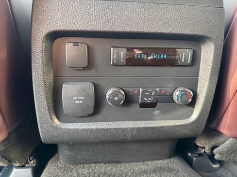 Used 2016 Ford Expedition EL Platinum image 24