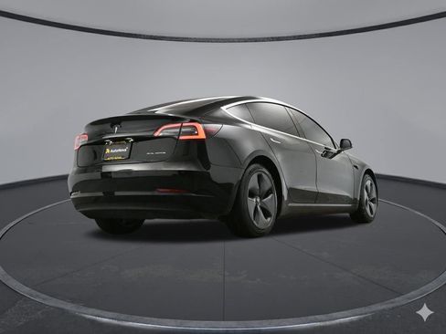 Used 2018 Tesla Model 3 Long Range image 41