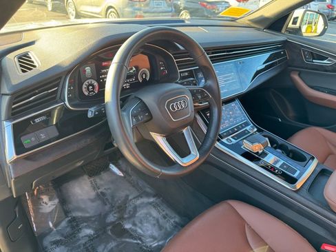 Used 2021 Audi Q8 Premium Plus image 16