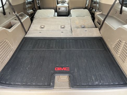 Used 2018 GMC Yukon XL SLT w/ HD Trailering Package image 21