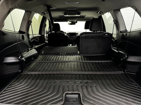 Used 2019 Honda Pilot Touring image 52