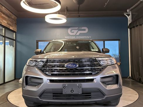 Used 2021 Ford Explorer XLT AWD/4WD image 8