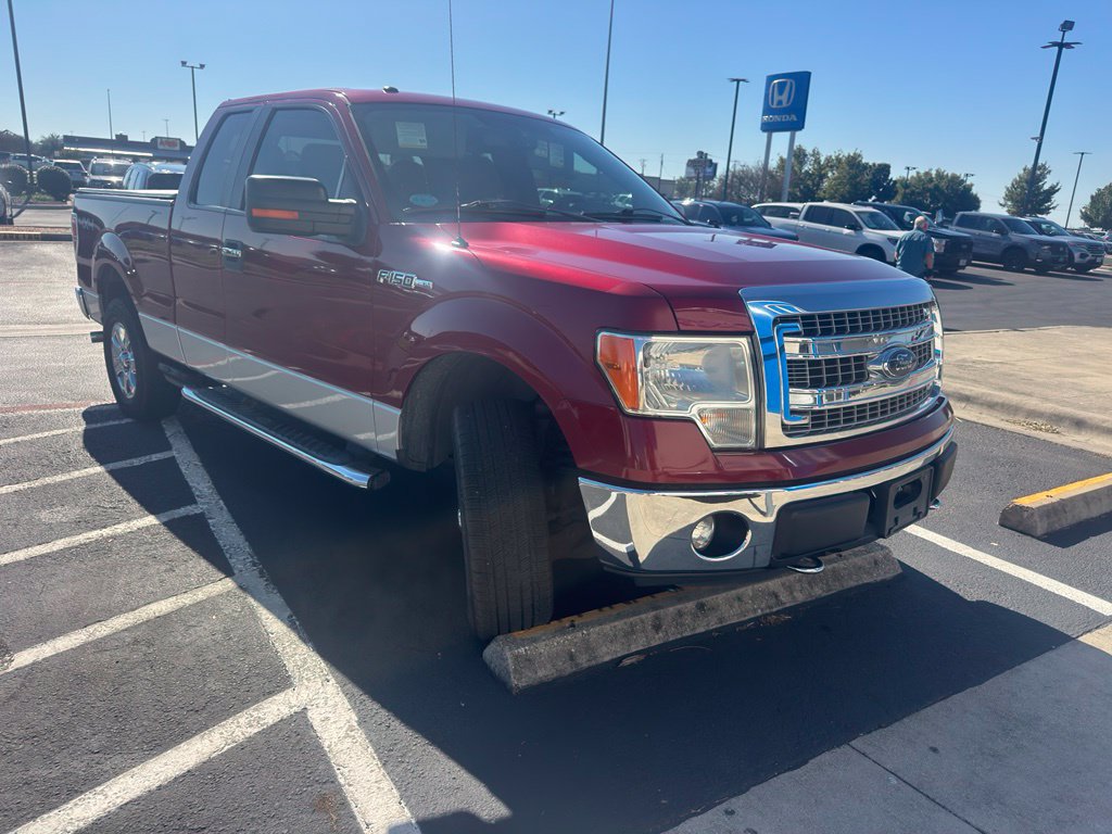 Used 2013 Ford F150 XLT w/ XLT Chrome Pkg AWD/4WD image 3