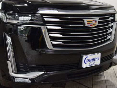 Used 2024 Cadillac Escalade ESV Premium Luxury Platinum AWD/4WD image 13