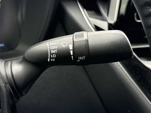 Used 2021 Toyota Corolla SE image 10