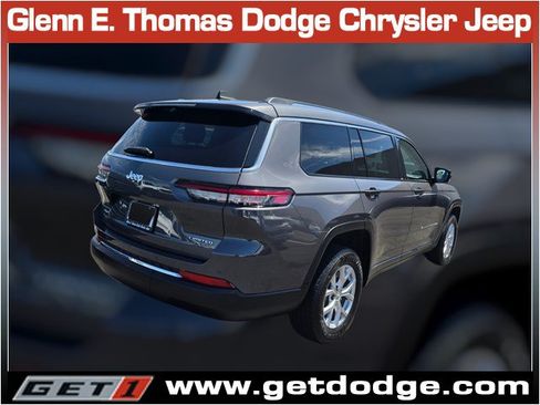 Certified 2023 Jeep Grand Cherokee L Limited w/ Luxury Tech Group II AWD/4WD image 7