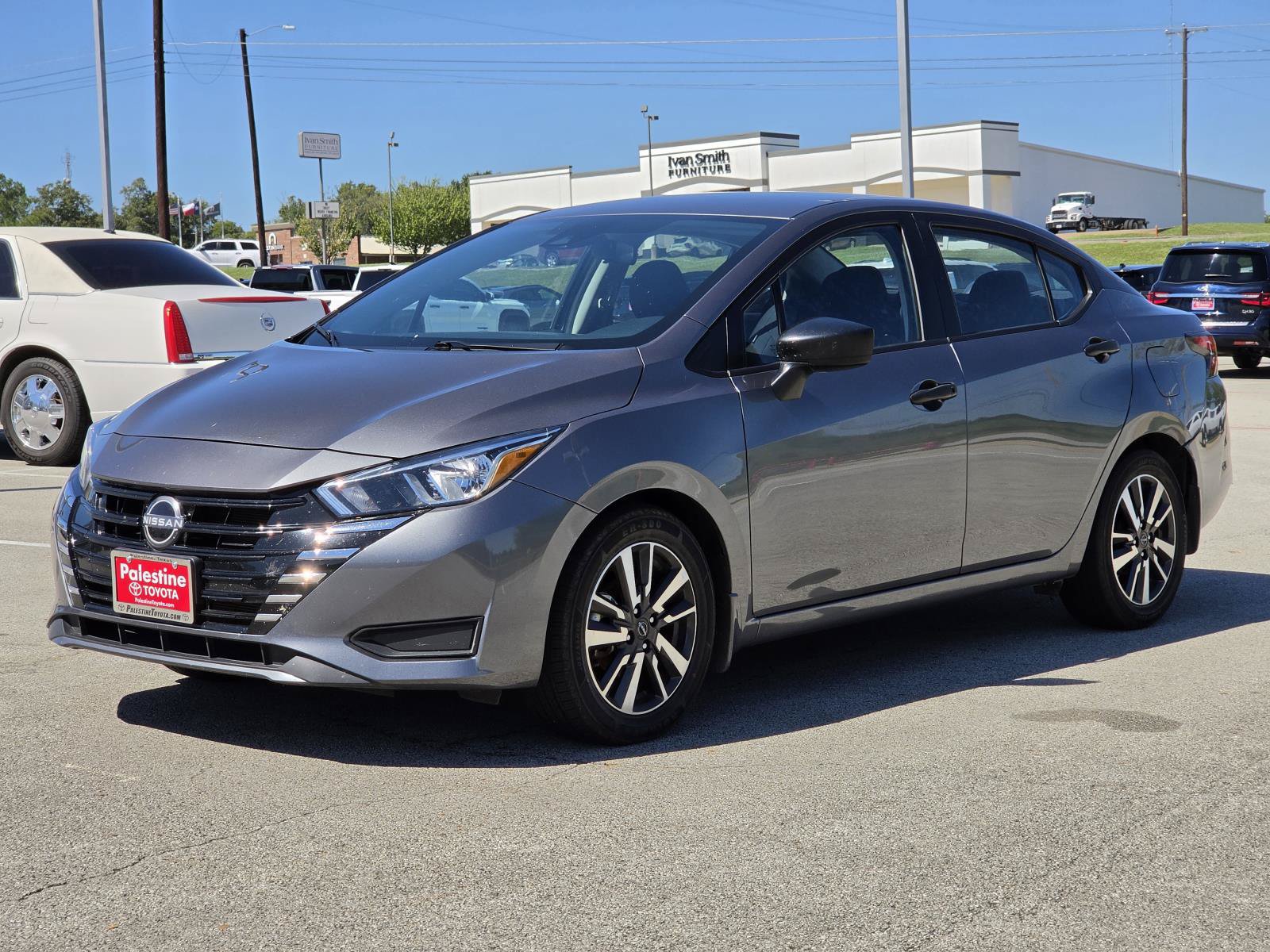 Used 2024 Nissan Versa S w/ S Plus Package FWD image 3