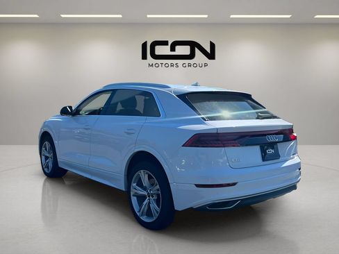 Used 2023 Audi Q8 Premium Plus w/ Premium Plus Package AWD/4WD image 3