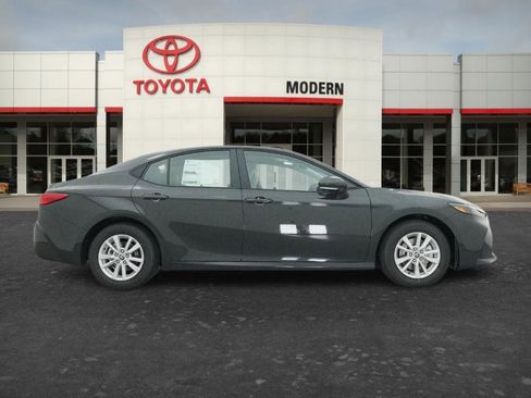 New 2026 Toyota Camry LE FWD image 14