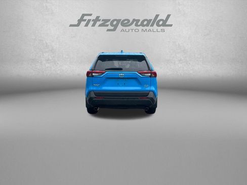 Used 2020 Toyota RAV4 XLE Premium AWD/4WD image 6