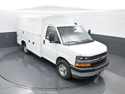 New 2025 Chevrolet Express 3500 w/ Power Convenience Package RWD image 1