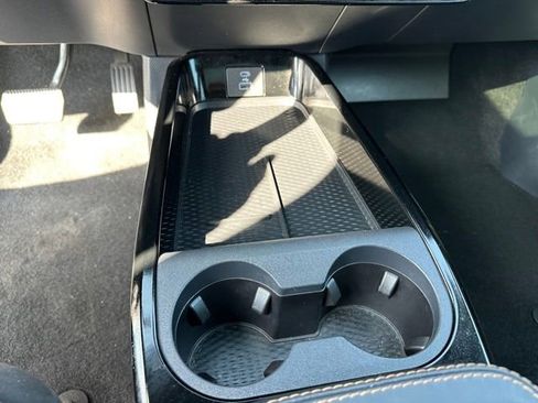 Used 2022 Ford Mustang Mach-E GT image 25