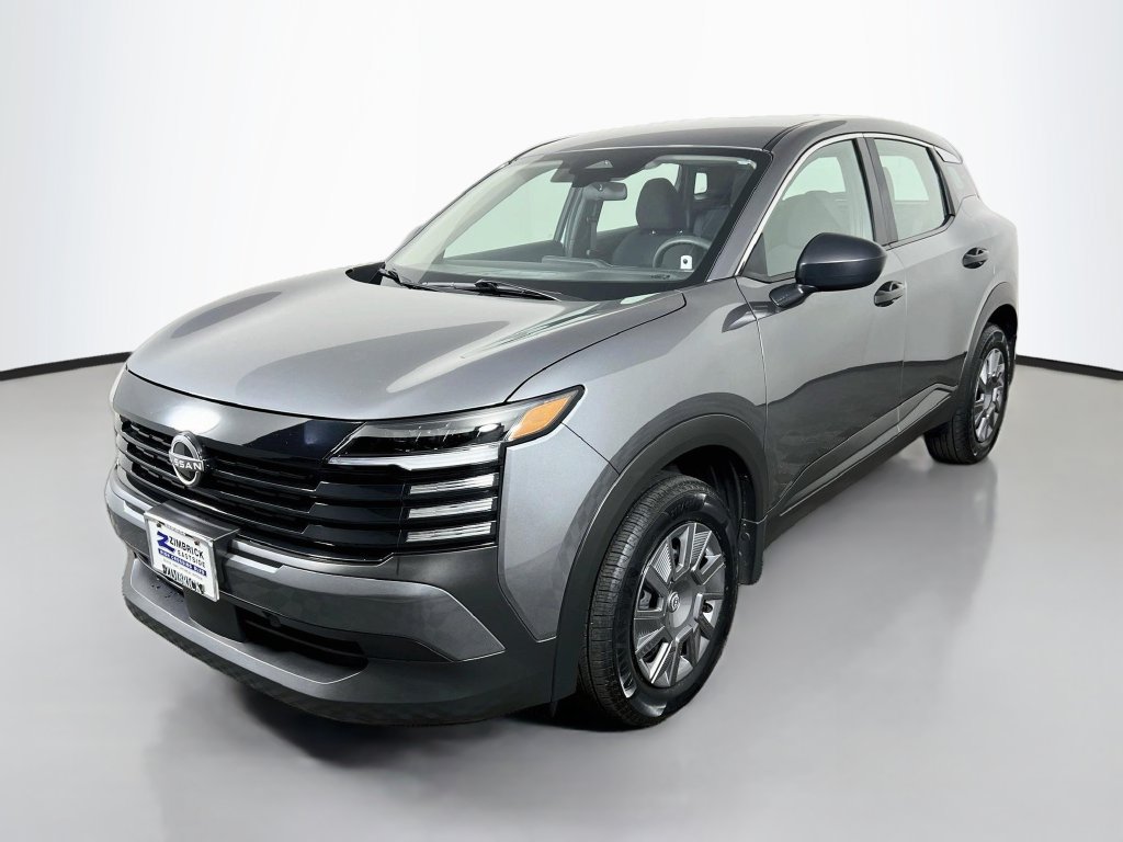 Used 2025 Nissan Kicks S AWD/4WD image 3
