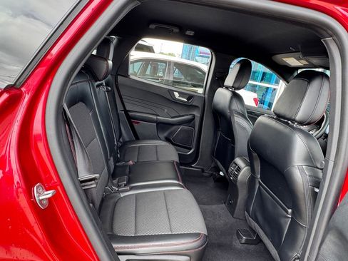 Used 2023 Ford Escape ST-Line Elite AWD/4WD image 30