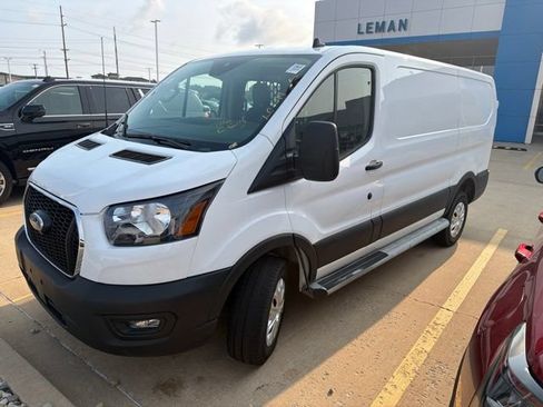 Used 2025 Ford Transit 250 Low Roof w/ Exterior Upgrade Package RWD image 2