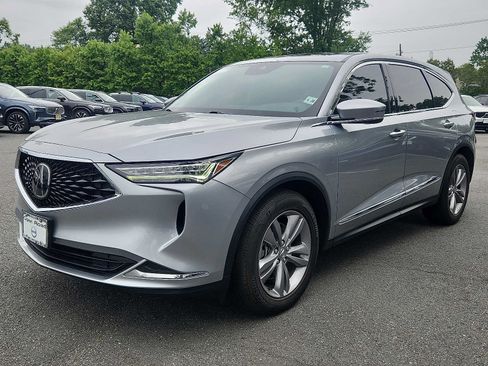 Used 2023 Acura MDX SH-AWD image 3