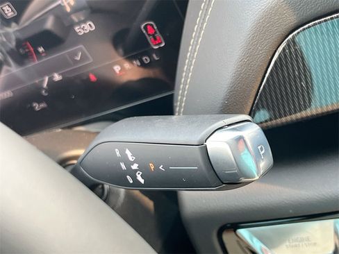 New 2025 GMC Yukon Elevation image 25