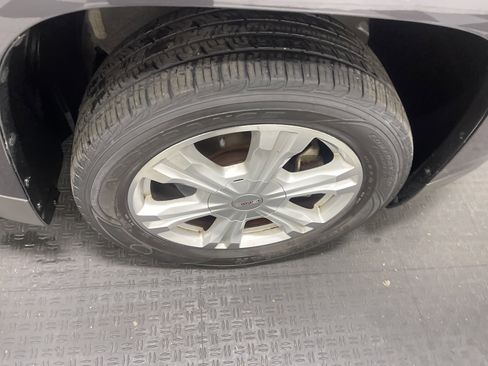 Used 2016 GMC Terrain SLT image 28