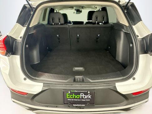 Used 2025 Buick Encore GX Preferred image 29