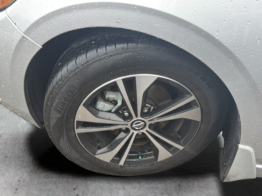 Used 2020 Nissan Sentra SV w/ Trunk Package FWD image 24