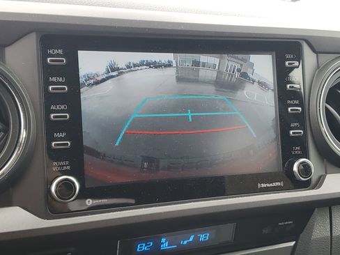 Used 2022 Toyota Tacoma TRD Sport image 28