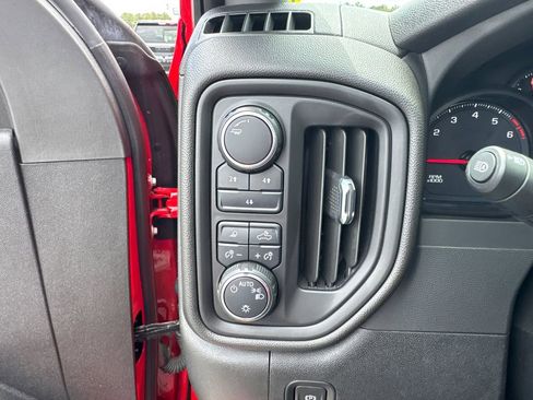 Used 2024 Chevrolet Silverado 2500 Custom w/ Custom Value Package AWD/4WD image 26