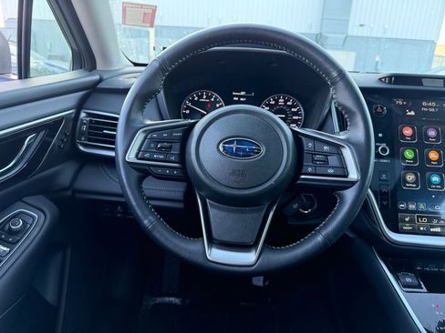 Used 2023 Subaru Outback Limited AWD/4WD image 8