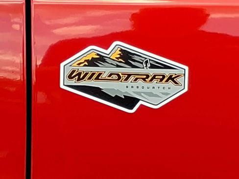 Used 2023 Ford Bronco Wildtrak AWD/4WD image 11