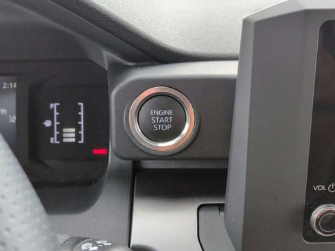 Used 2025 Toyota 4Runner SR5 image 22