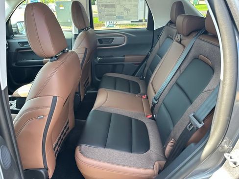 New 2026 Ford Bronco Sport Outer Banks w/ Outer Banks Tech Package+ AWD/4WD image 11