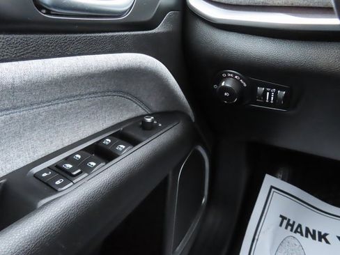 Used 2022 Jeep Compass Latitude w/ Convenience Group image 31