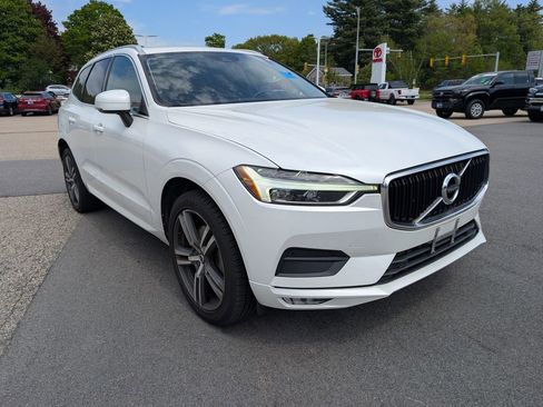 Used 2021 Volvo XC60 T6 Momentum w/ Premium Package AWD/4WD image 8