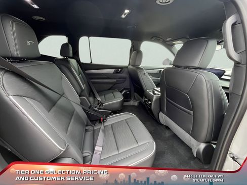 New 2025 Buick Enclave Sport Touring w/ Super Cruise Package image 35