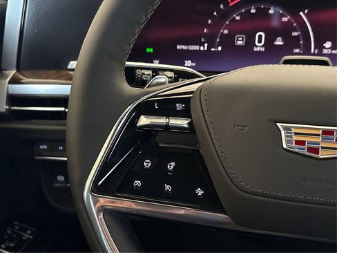 New 2026 Cadillac Escalade ESV Platinum Sport w/ LPO, Floor Liner Package AWD/4WD image 29