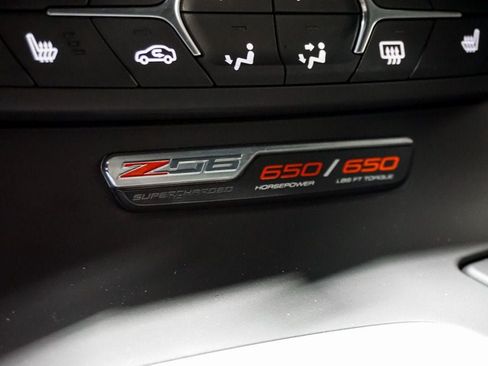 Used 2016 Chevrolet Corvette Z06 w/ 3LZ Preferred Equipment Group RWD image 56