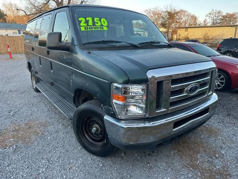 Used 2013 Ford E-350 and Econoline 350 XLT image 1