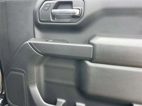 Used 2025 Chevrolet Silverado 1500 Custom w/ Turbomax Blackout Package image 22