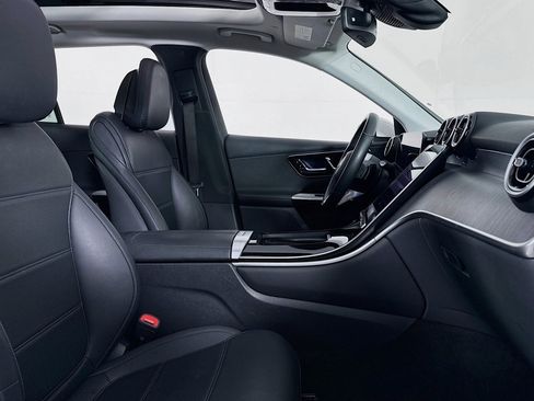 Certified 2025 Mercedes-Benz GLC 350e 4MATIC image 7