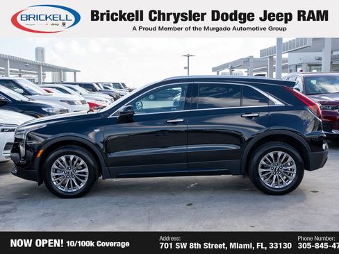 Used 2025 Cadillac XT4 Premium Luxury image 8
