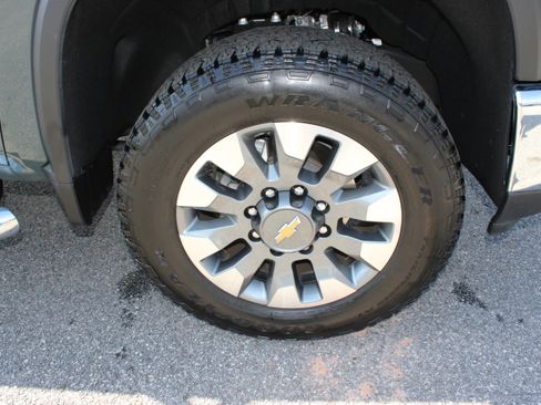 Used 2025 Chevrolet Silverado 2500 LT w/ All Star Edition image 9