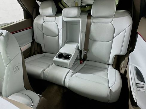 New 2026 Genesis GV70 2.5T Advanced w/ G1 Accessory Package AWD/4WD image 12