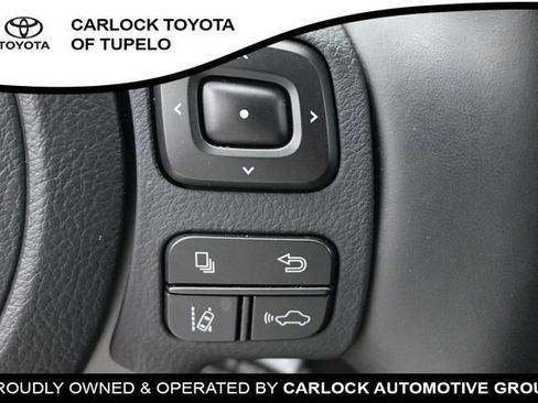 Used 2025 Lexus IS 300 w/ Comfort Package RWD image 32