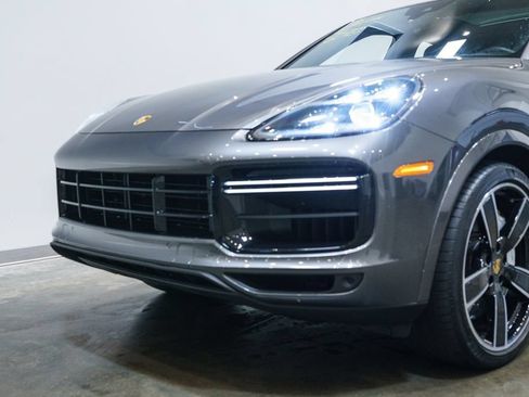 Used 2020 Porsche Cayenne Turbo AWD/4WD image 13
