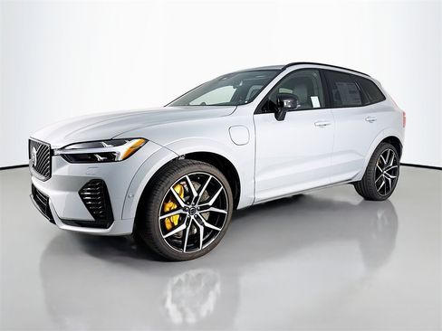 New 2026 Volvo XC60 T8 Polestar w/ Protection Package Premier image 3
