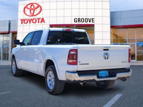 Used 2021 RAM 1500 Laramie AWD/4WD image 3