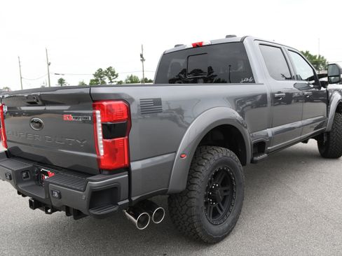 New 2026 Ford F250 Lariat w/ Black Appearance Package AWD/4WD image 7