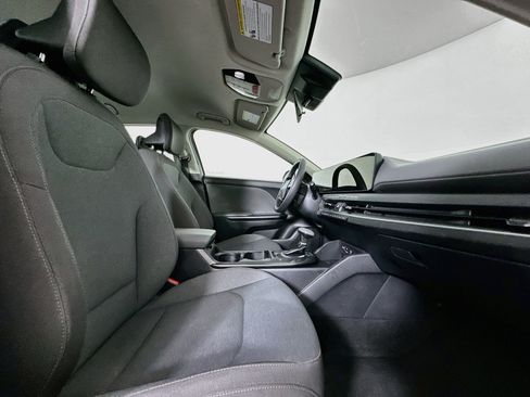 Used 2025 Kia K4 FWD image 31