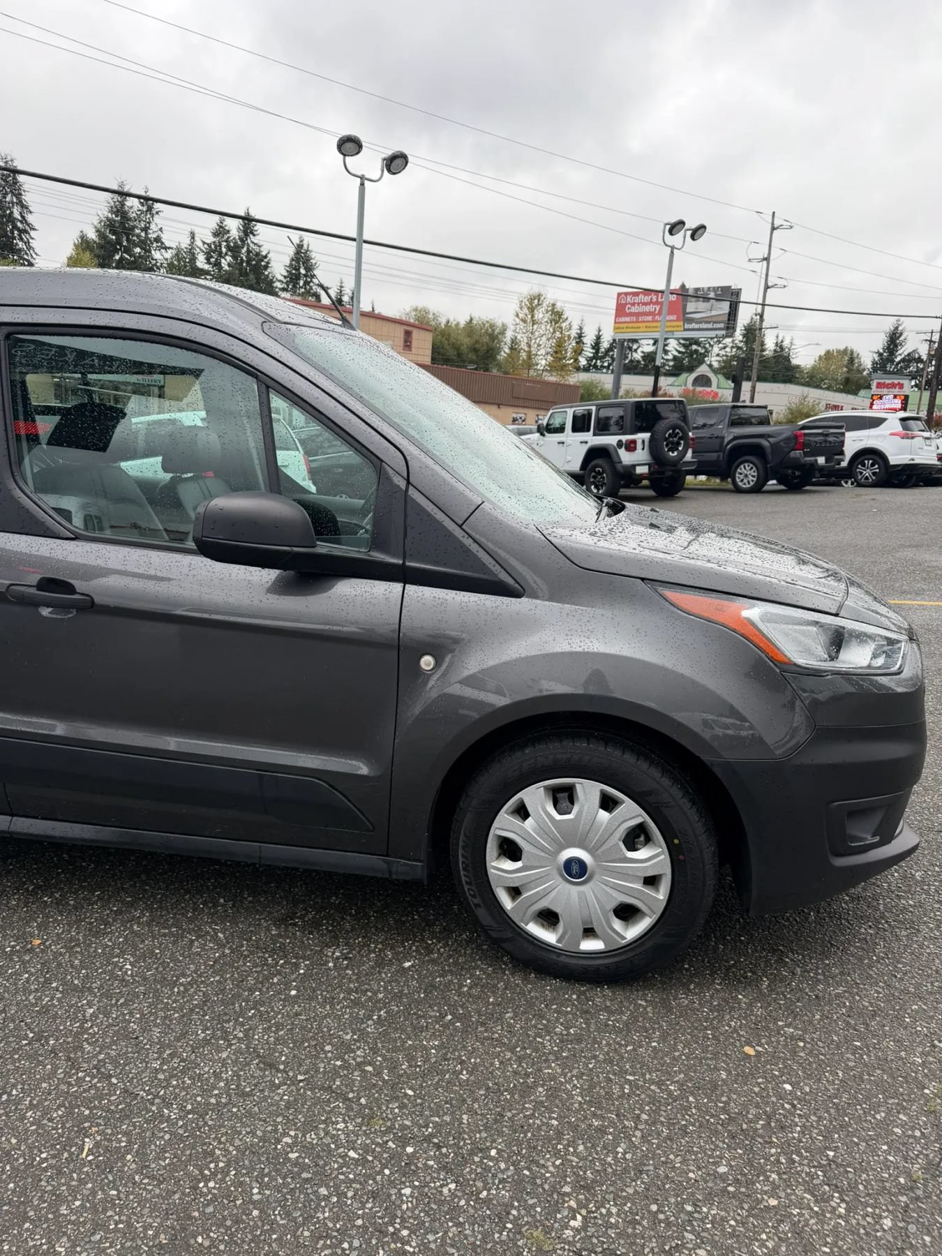 Used 2019 Ford Transit Connect XL FWD image 4