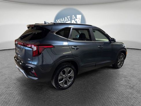 Certified 2024 Kia Seltos S image 3